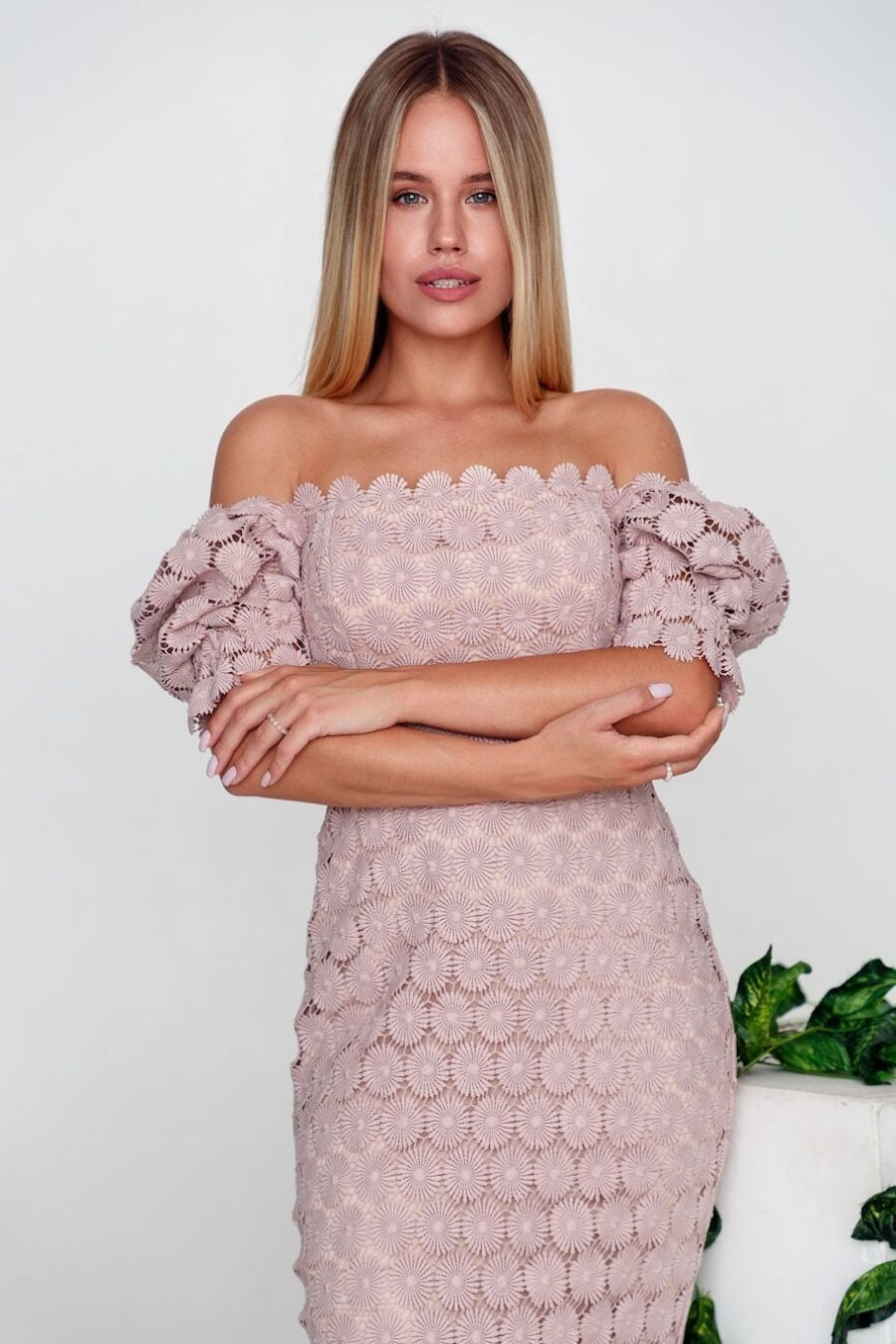 New Fashion Lace Temperament Commuter Skirt Tricolor Mid-Waist Solid Color Wrap Paragraph Mid-Length Dress